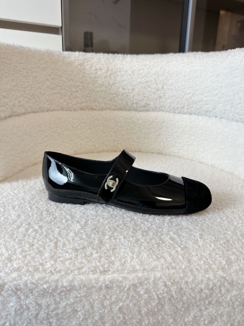 Ch**el flat shoes